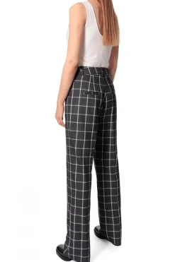 Kobieta AGGI Garnitury><noscript><img width=